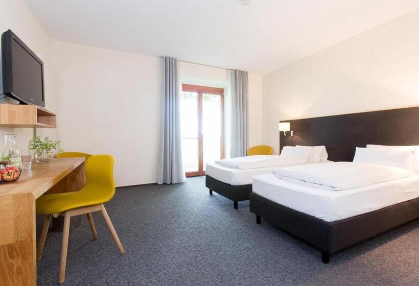 ペンション Landgasthof Kreuz