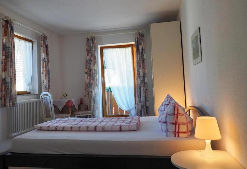 بنسيون Landgasthof Zum Schwarzen Grat