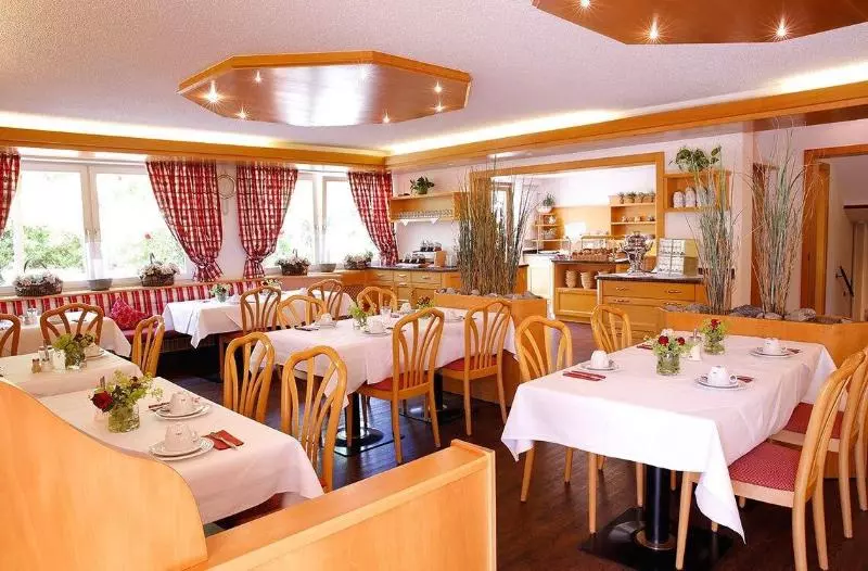 Пансион Landhotel Mohren