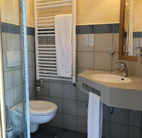 بنسيون Landgasthof Schmidbaur