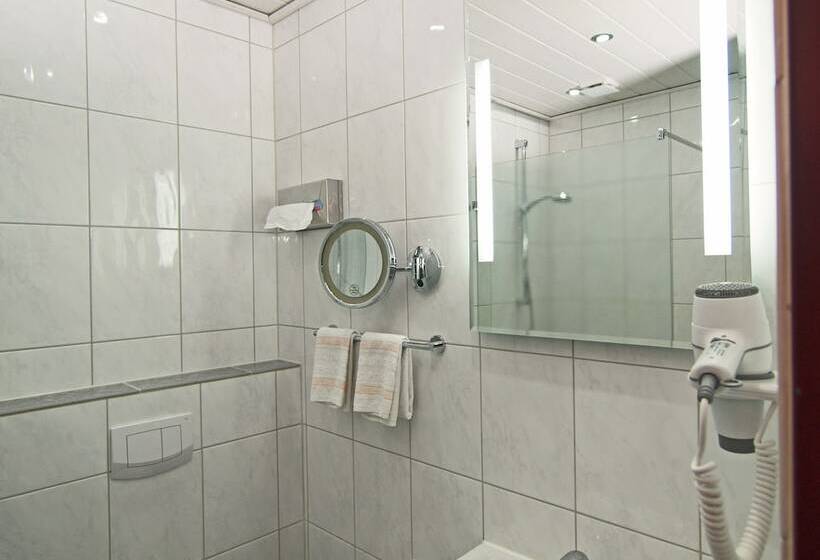 Waldhotel Felsenkeller