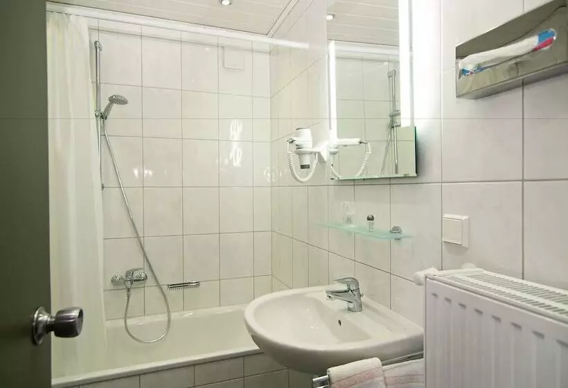 Waldhotel Felsenkeller