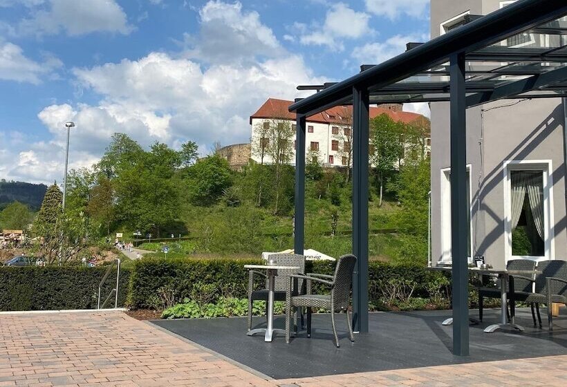 Waldhotel Felsenkeller