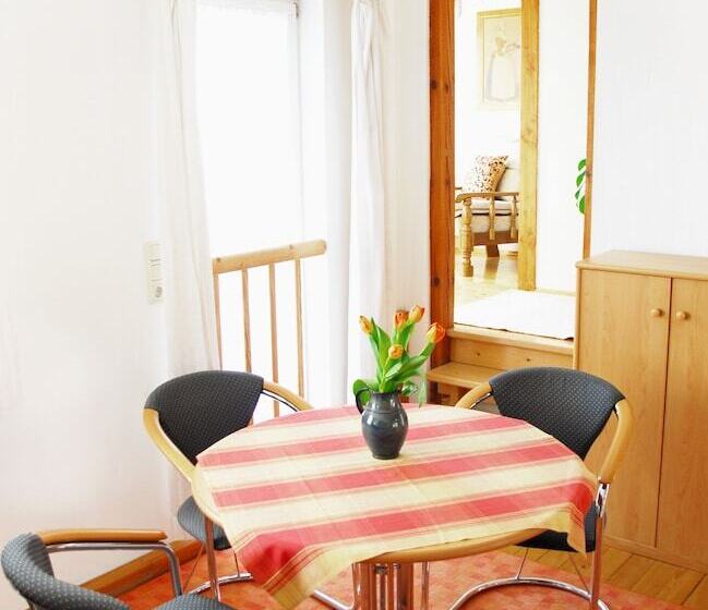 Bed and Breakfast Pension Alter Zausel