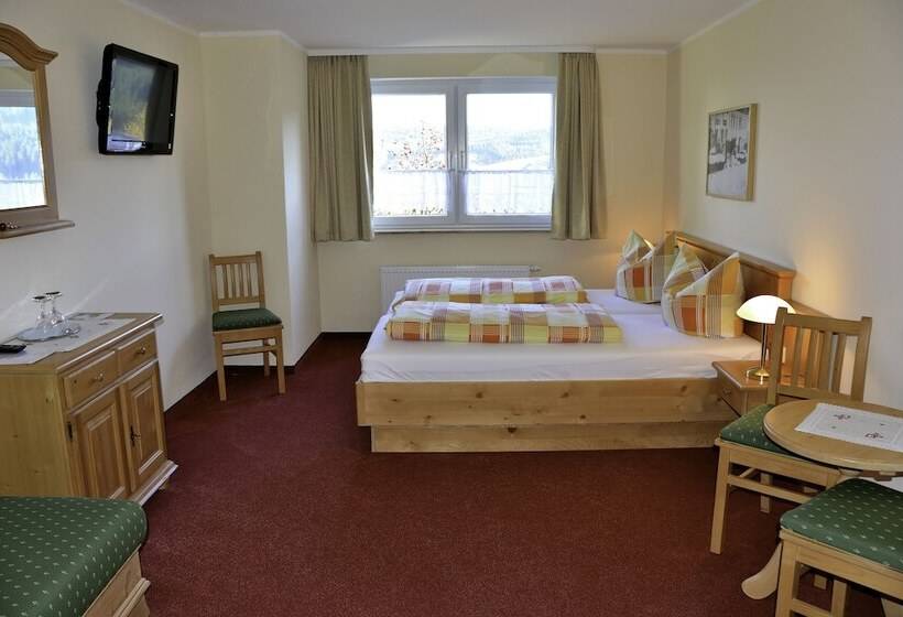 مبيت وإفطار Pension Am Zechengrund