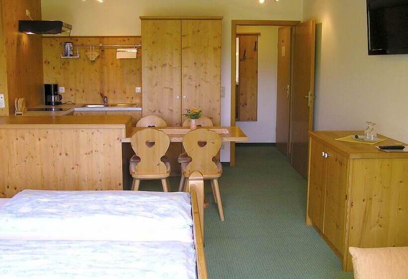 مبيت وإفطار Pension Am Zechengrund