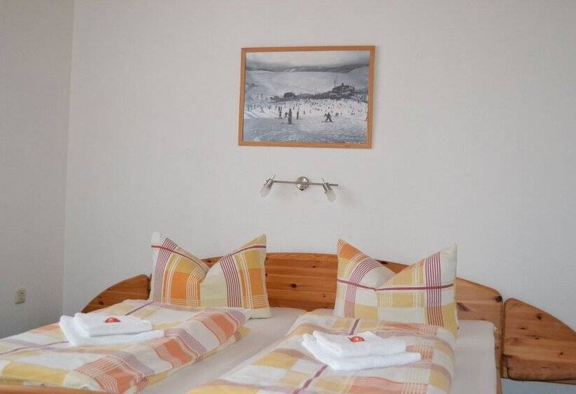 مبيت وإفطار Pension Am Zechengrund