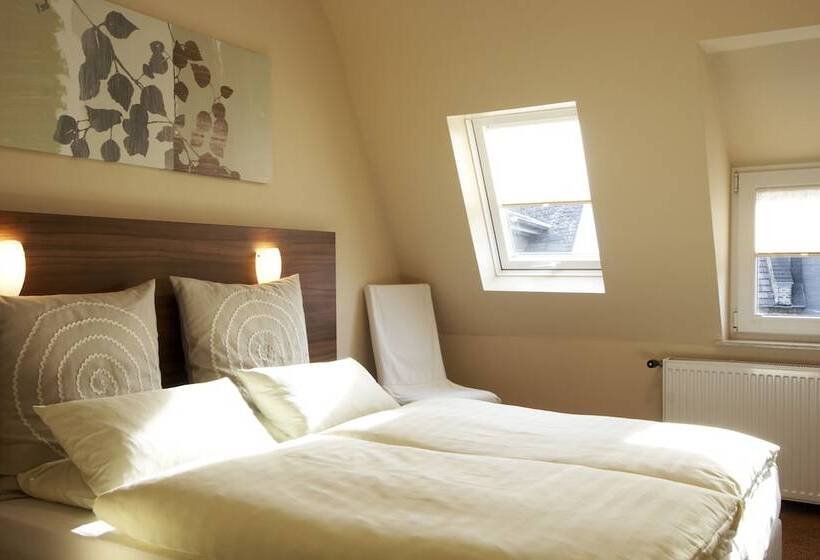 בית מלון כפרי Zum Bären