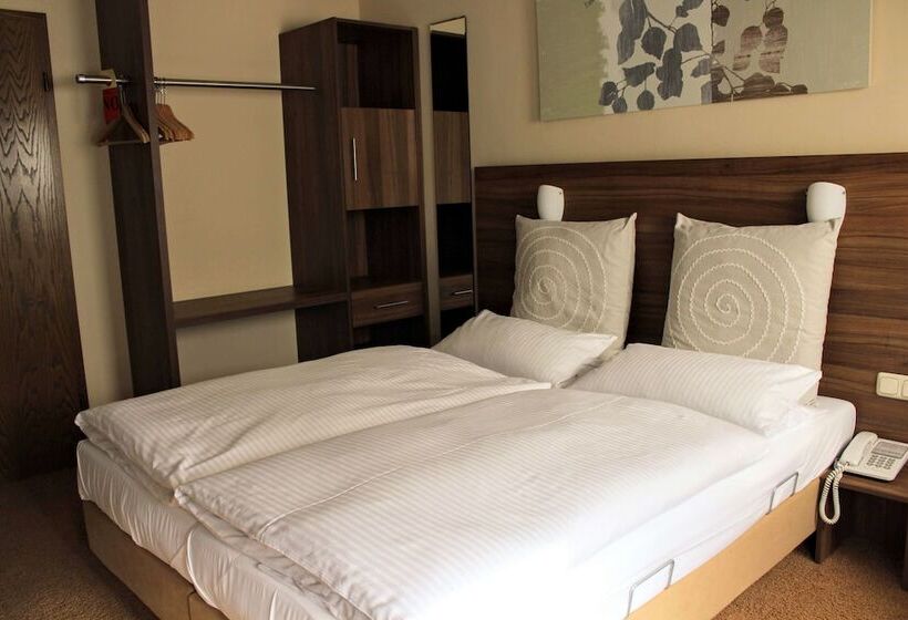 בית מלון כפרי Zum Bären