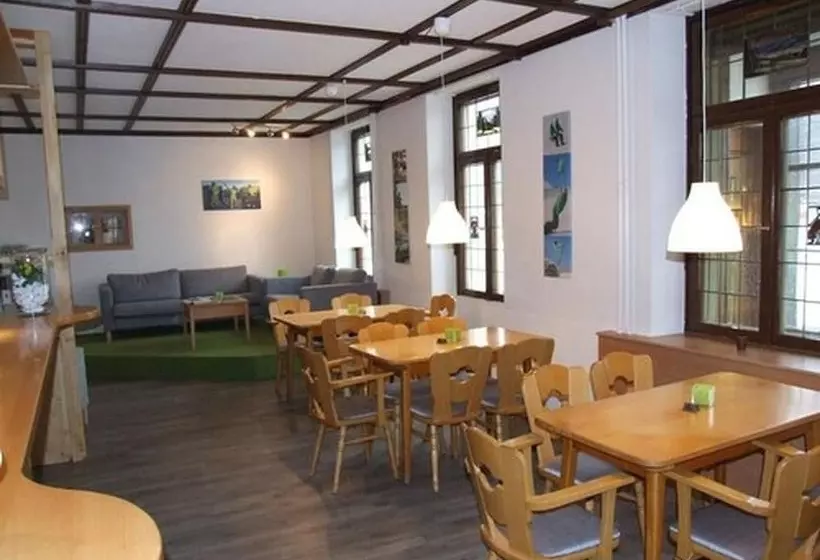 Action Forest Hotel   Kletterwald   Lasertag   Nähe Badeparadies