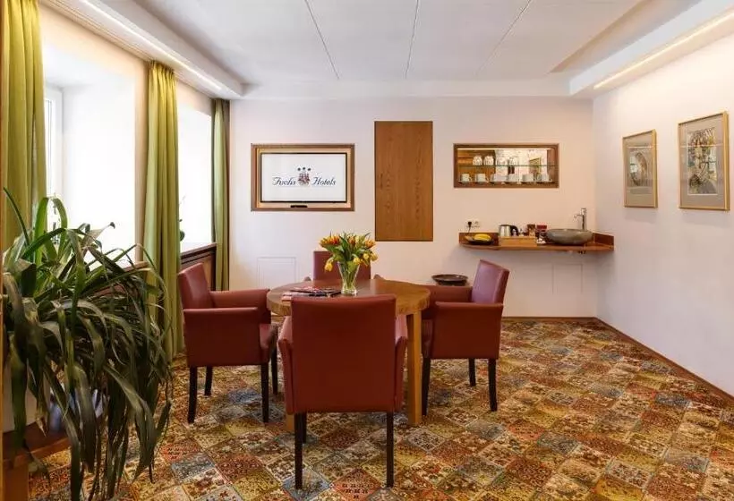 호텔 Bergfried & Schönblick