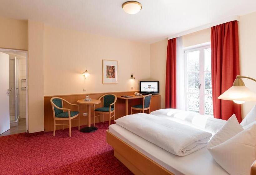 Отель Bergfried & Schönblick