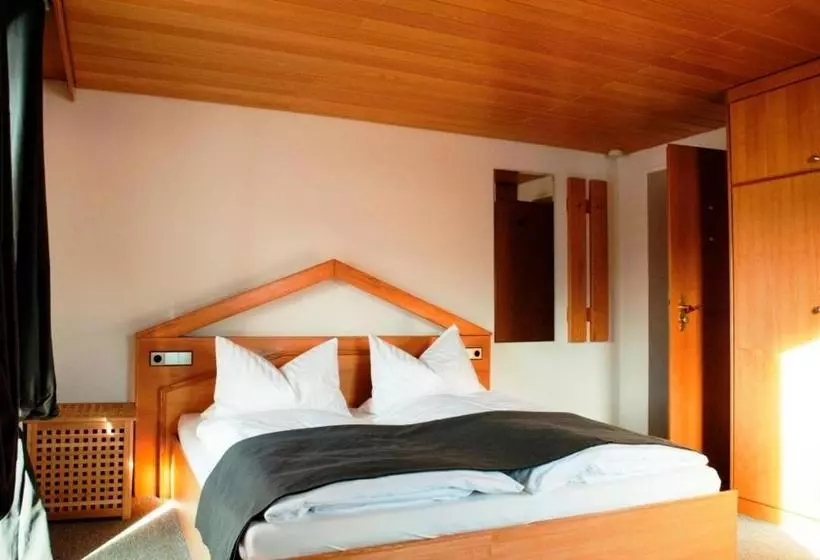 هتل Gästehaus Münchner Kindl