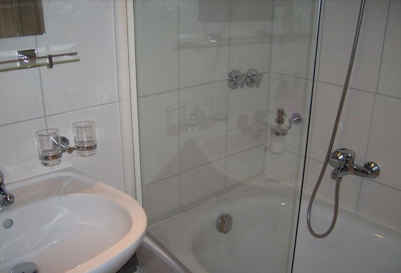 בית מלון כפרי Im Tönnchen