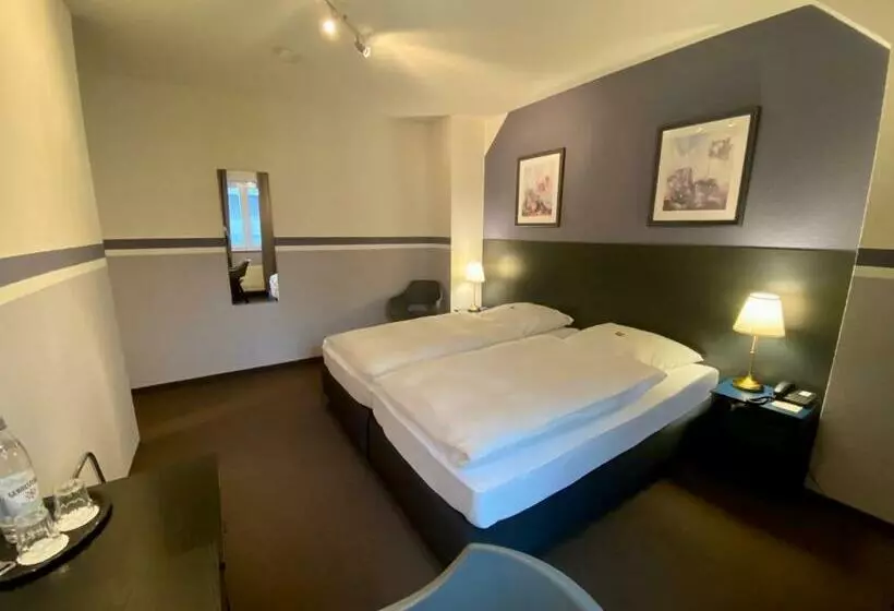 בית מלון כפרי Kaiserswerth