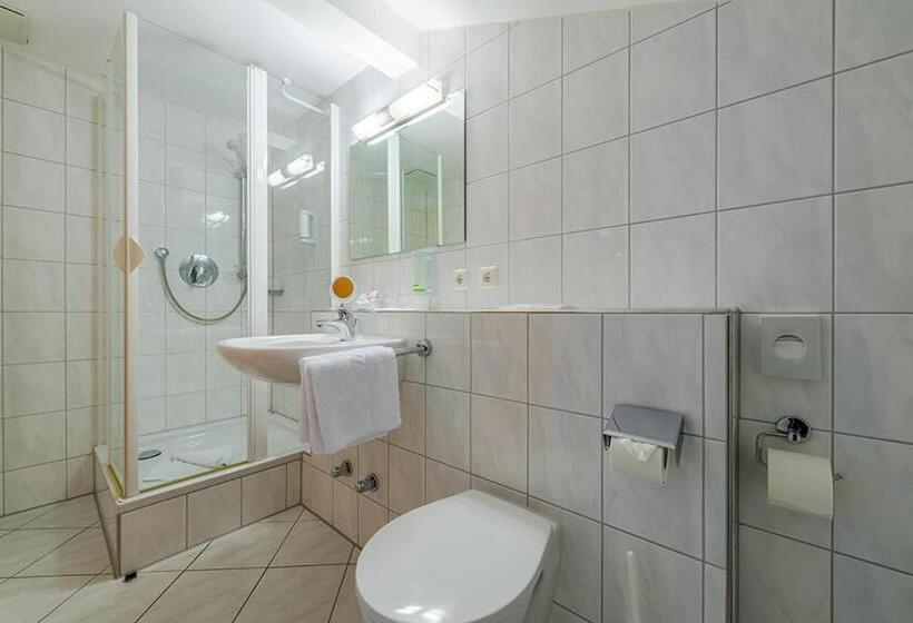 בית מלון כפרי Neudeck