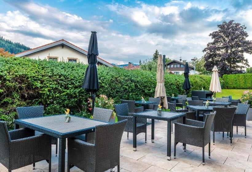 בית מלון כפרי Neudeck