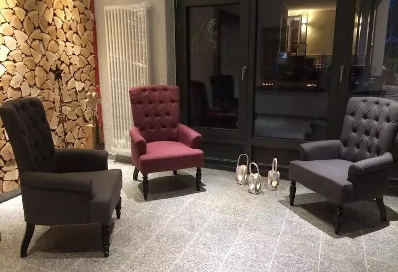 ホテル Restaurant Poststuben