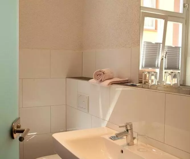 ホテル Restaurant Poststuben