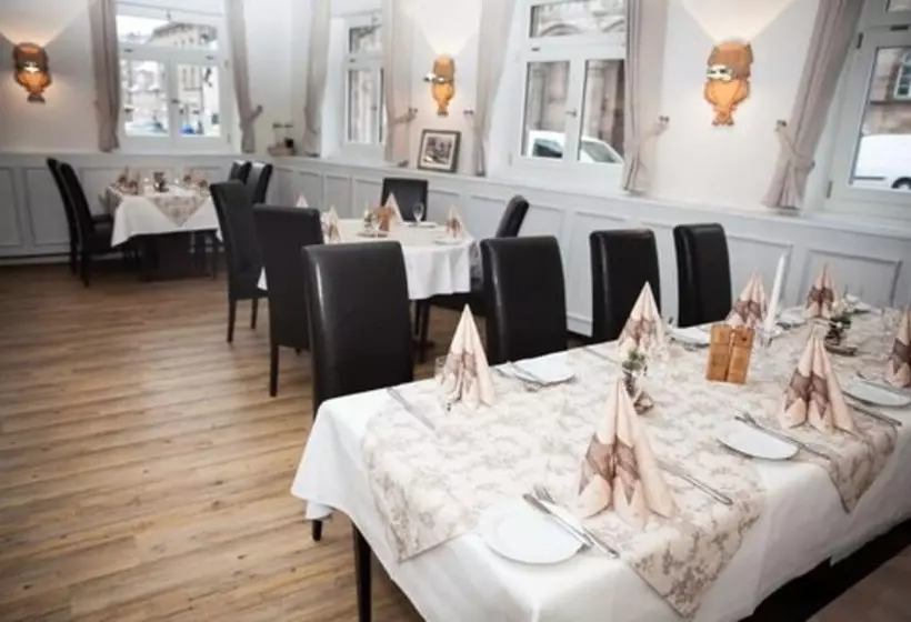 酒店 & Restaurant Schwarzes Kreuz