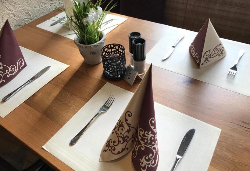 فندق Restaurant Sebastianushof