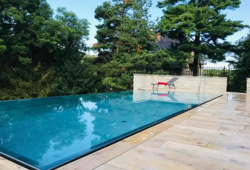 Schlosshotel Stecklenberg