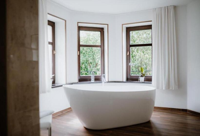 Schlosshotel Stecklenberg