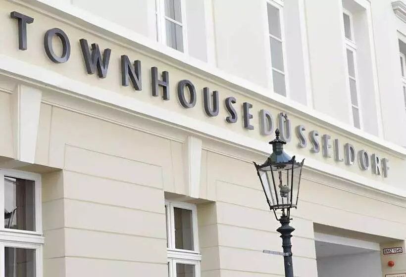 هتل Townhouse Dusseldorf