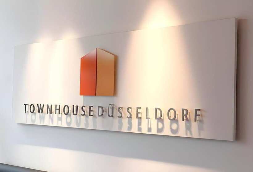 Отель Townhouse Dusseldorf