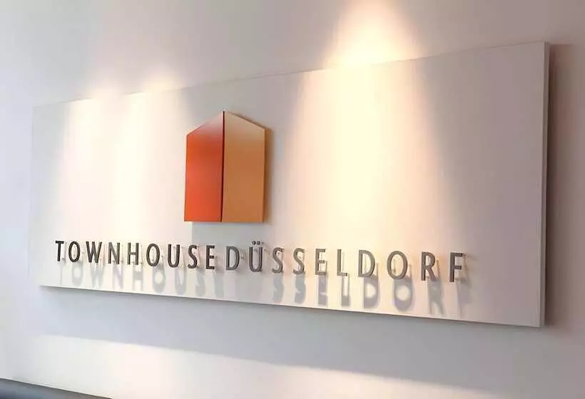هتل Townhouse Dusseldorf