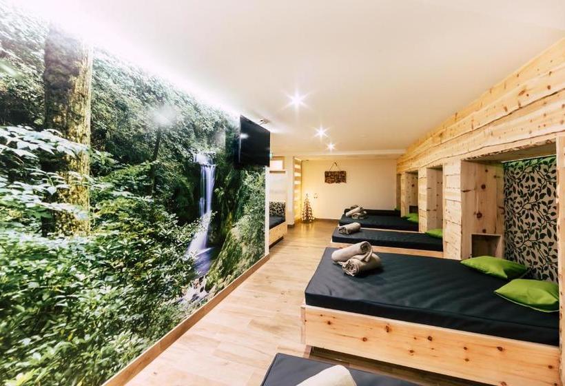 Wellness  Und Wohlfühlhotel Waldeck