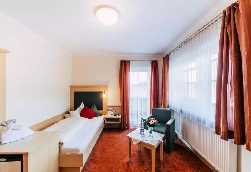 Wellness Und Wohlfühlhotel Waldeck