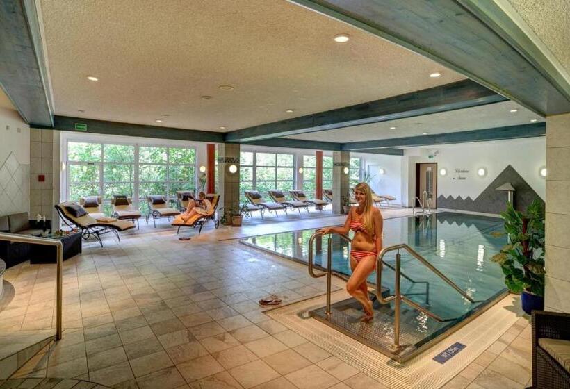Wellness  Und Wohlfühlhotel Waldeck