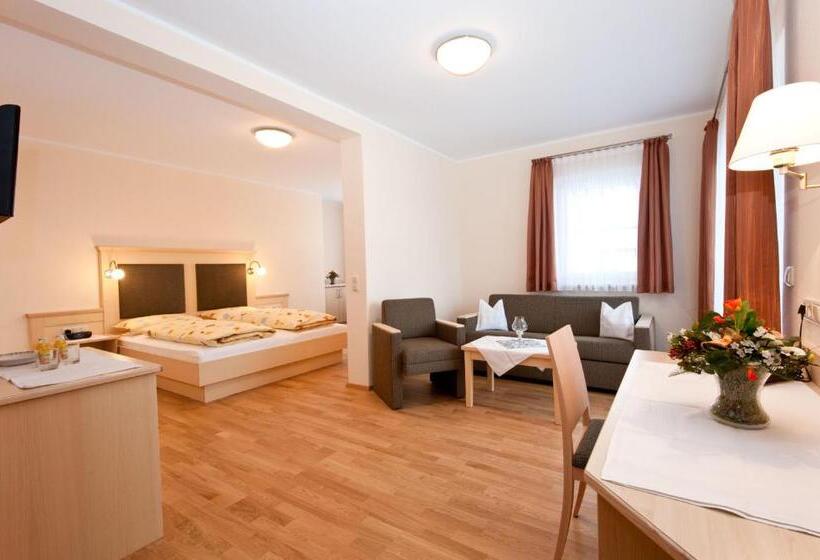 Wellness  Und Wohlfühlhotel Waldeck