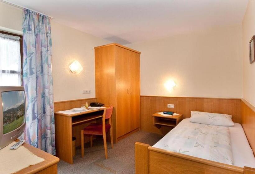 Wellness  Und Wohlfühlhotel Waldeck