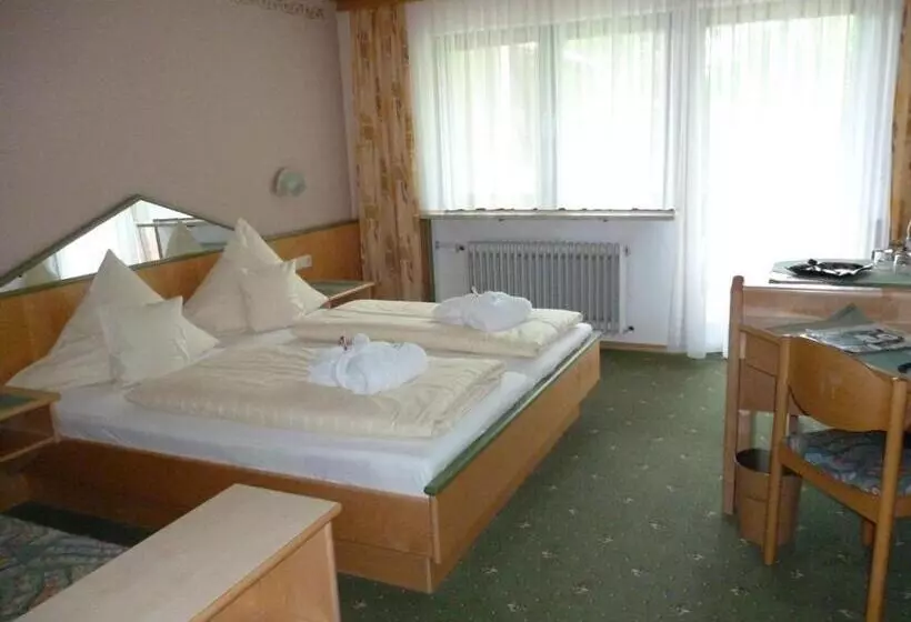 Wellness Und Wohlfühlhotel Waldeck