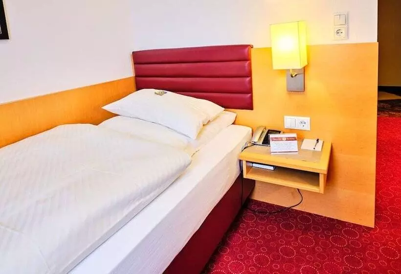 Отель Zum Adler Superior