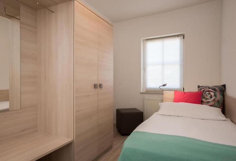 בית מלון כפרי Zum Bären