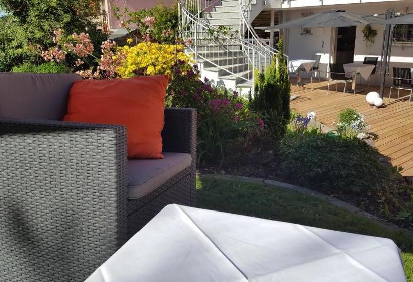 Pensiune Gästehaus Am Sonnenhügel