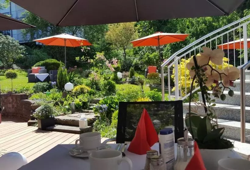 بنسيون Gästehaus Am Sonnenhügel