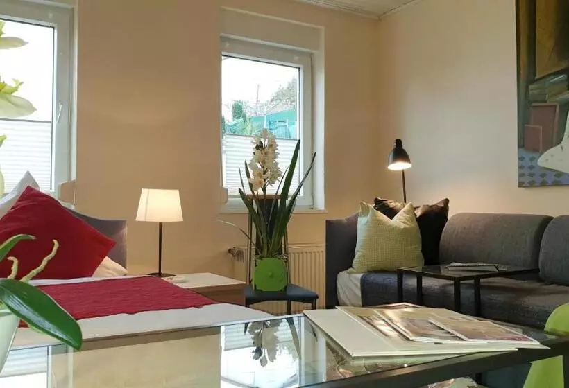 بنسيون Gästehaus Am Sonnenhügel