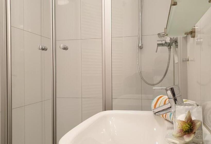 Pensiune Gästehaus Am Sonnenhügel