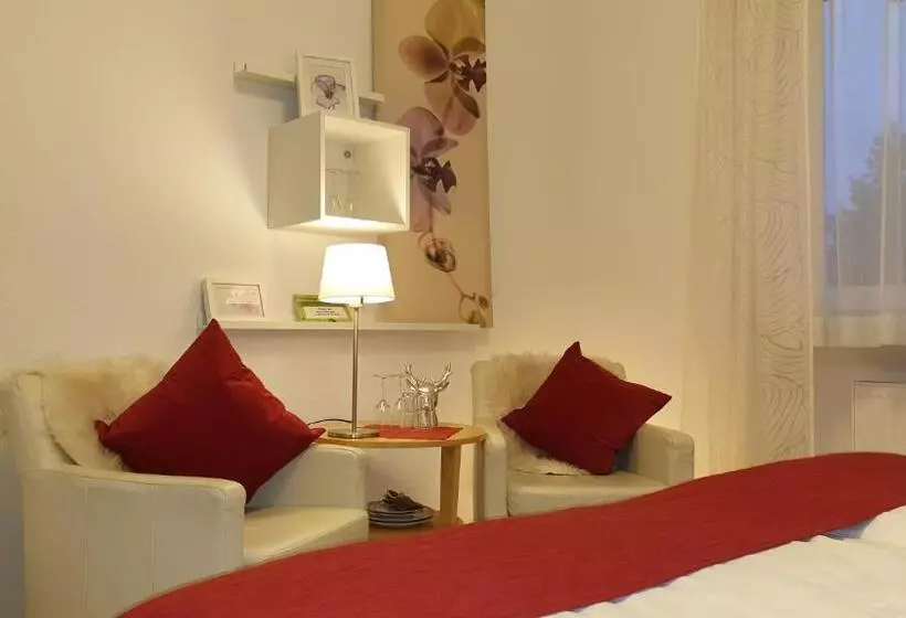 بنسيون Gästehaus Am Sonnenhügel