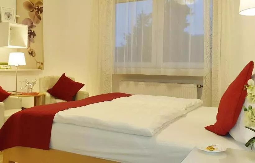 بنسيون Gästehaus Am Sonnenhügel