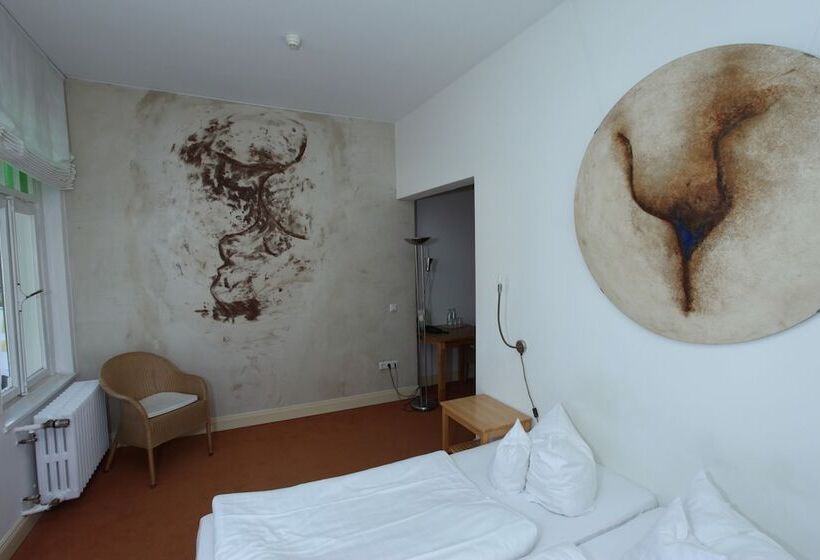 2t Hotel Artgenossen