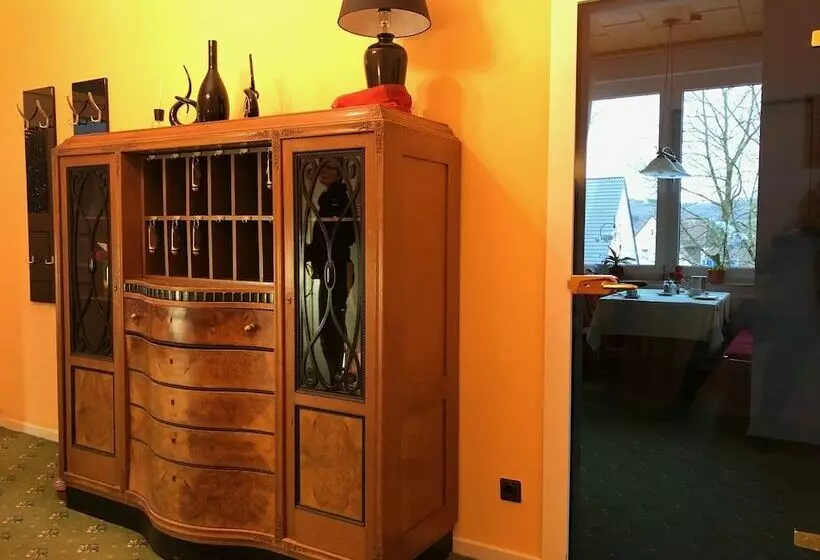Aamiaismajoitus (B&B) Thermen Hotel Pension Villa Holstein