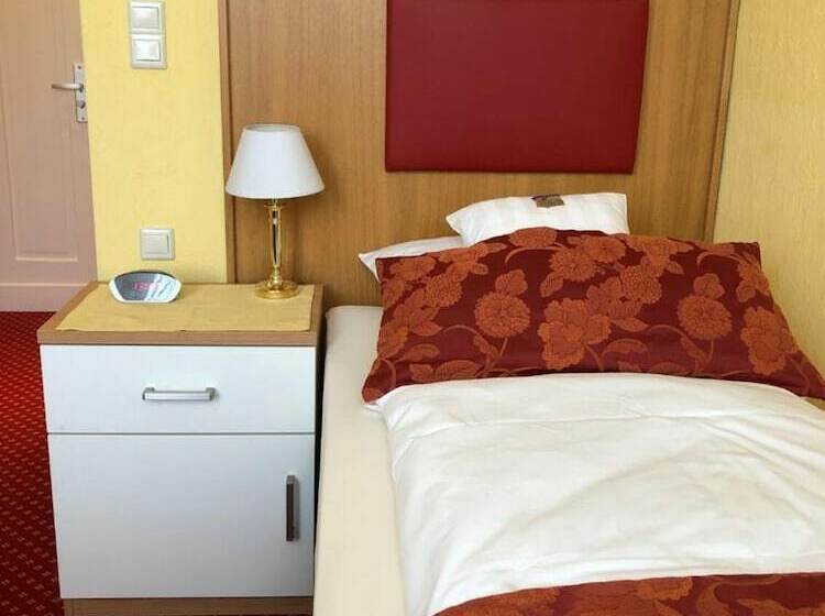 민박 Thermen Hotel Pension Villa Holstein