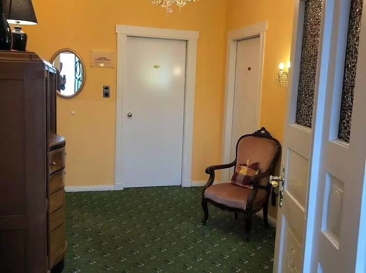 Aamiaismajoitus (B&B) Thermen Hotel Pension Villa Holstein