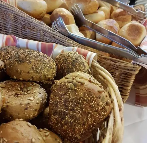 בית מלון כפרי Aspethera