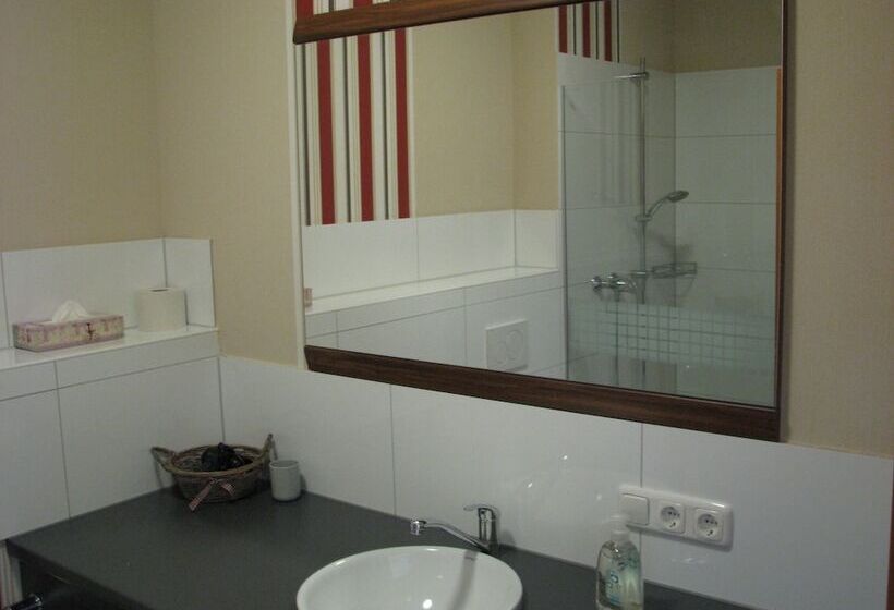 Отель Deutscher Hof